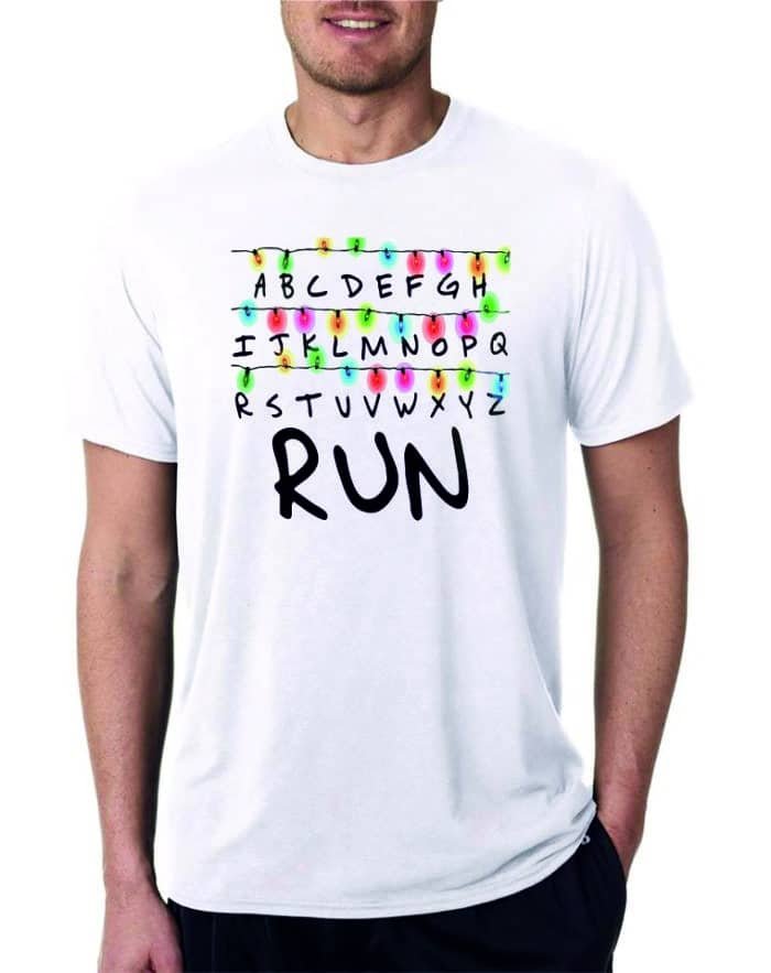 Stranger Things run férfi póló