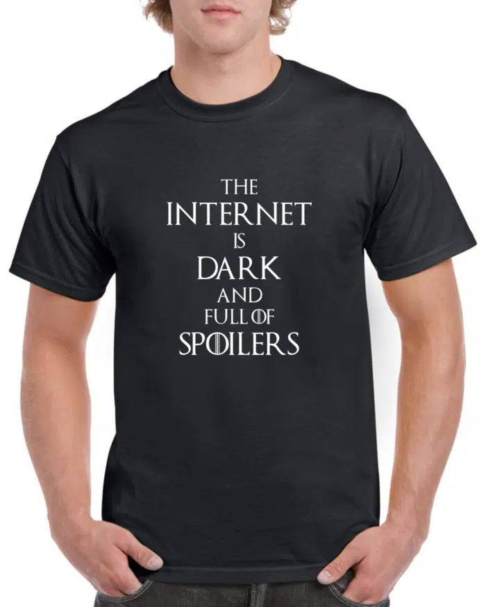 The internet is dark and full of spoilers férfi póló