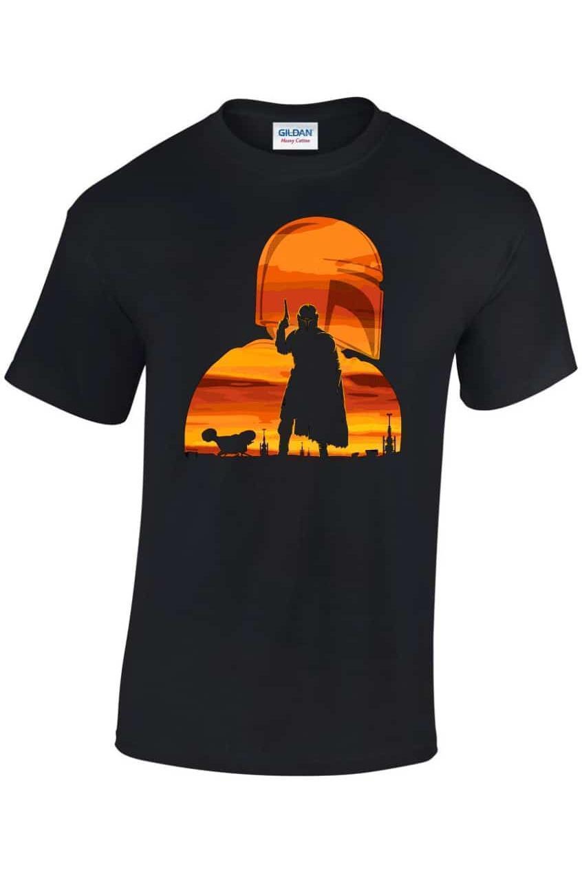 The Mandalorian gunfighter has landed férfi póló