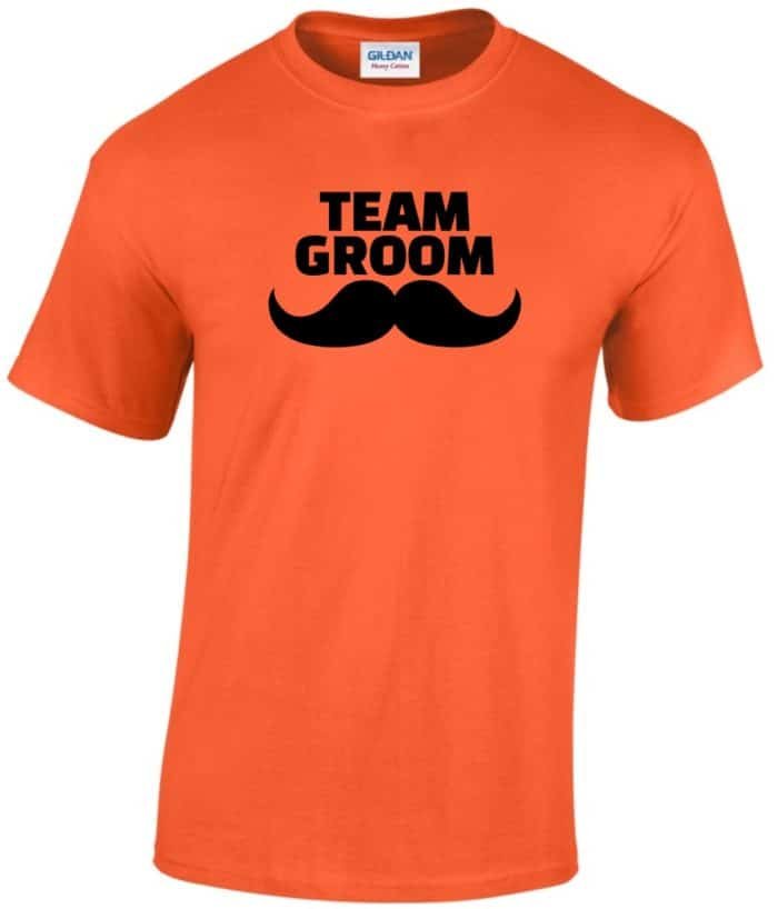 Team groom bajszos férfi póló