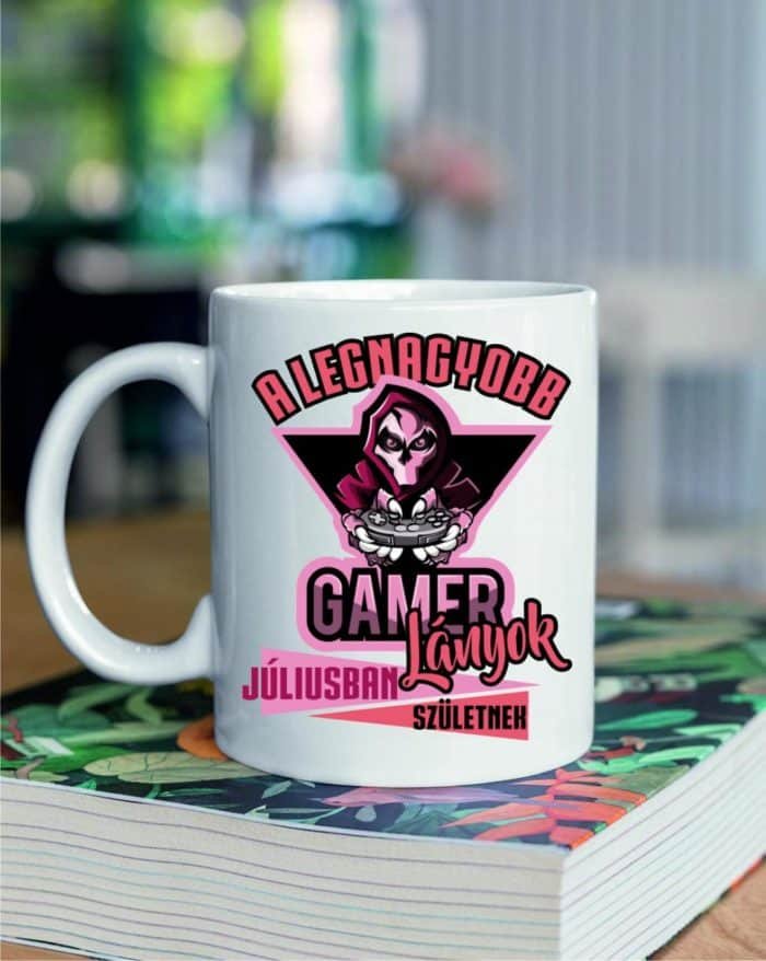 A legnagyobb gamer lányok júliusban születnek bögre