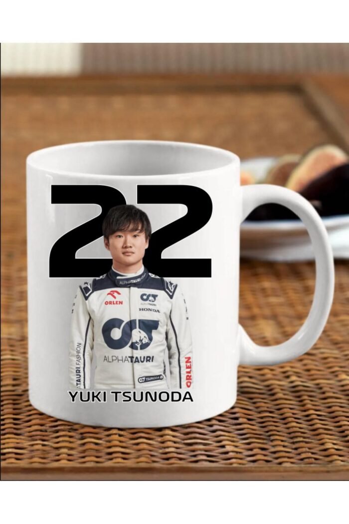 Yuki Tsunoda Formula 1 2024 bögre